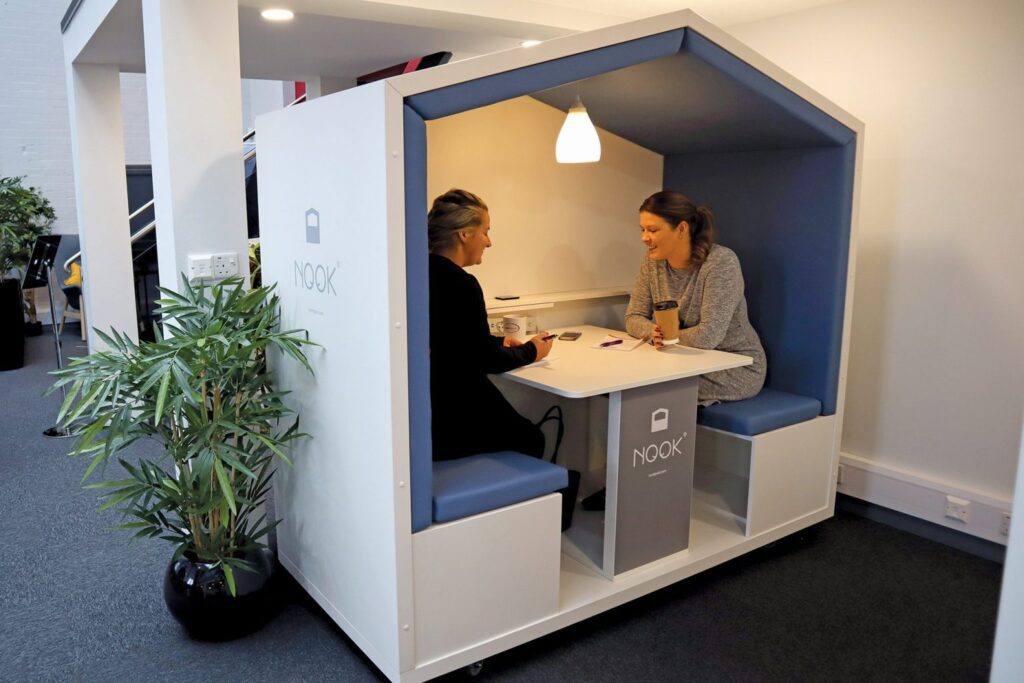 In the heart of Burnley, The Landmark is more than just a co-working space, it is a vibrant collaborative workspace for entrepreneurs, creatives and professionals who thrive on connection, innovation and support.